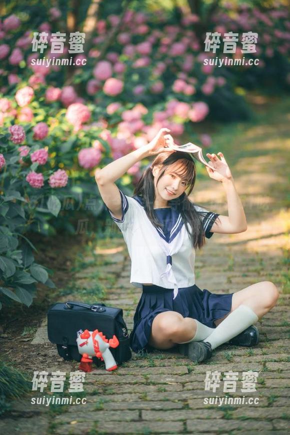 点开今日头条导航，前往51吃瓜，别忘了带瓜子哦！