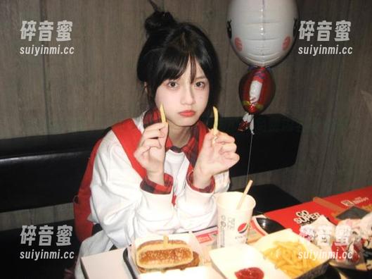 随时下载51在线吃瓜，免费内容等你来翻！