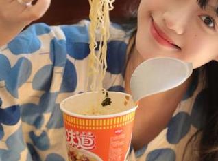 91吃瓜发布的午间瓜，果肉浑厚，滋味无限
