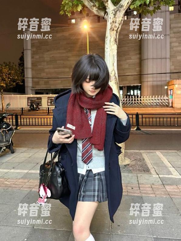 91网爆 91网爆苹果版望向黑料尽头,才发现这黑暗永远不打烊,怕是要一直吃瓜了!