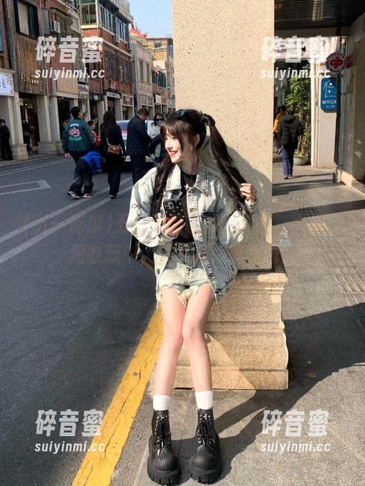 五一吃瓜官网网页版，大量瓜果收藏中，快来选你喜欢的！