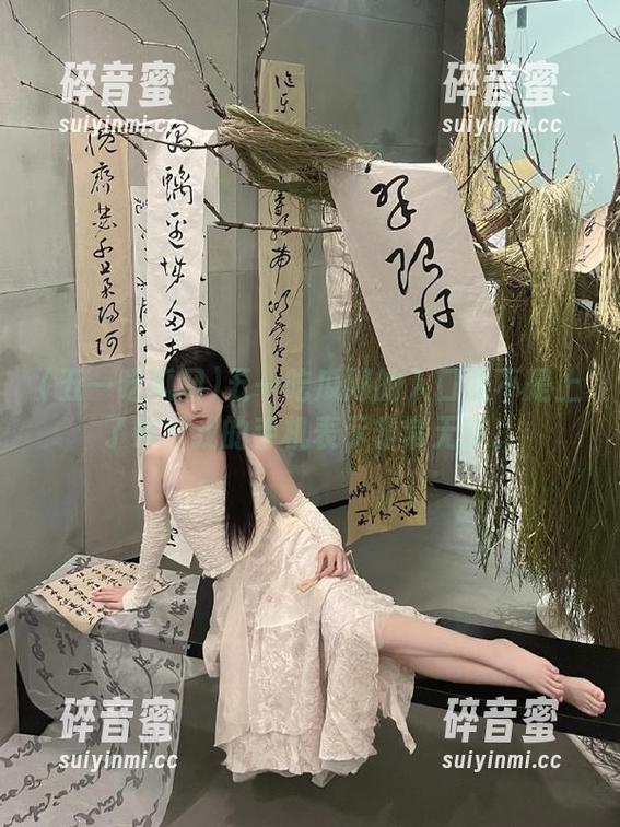 五一吃瓜网的入口是不是上了锁？我的手机表示非常无奈。