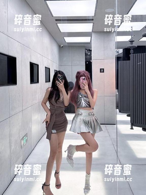 “全网吃瓜”独家直达，让你在家就能推断出八卦界谁最抢镜！