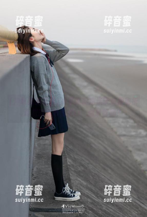 冲哥黑料精选带你探秘折耳根的奇妙传送门，你敢吃吗？