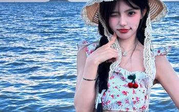 吃瓜网更新，官网风格变得莫名其妙，反正不下载也好！