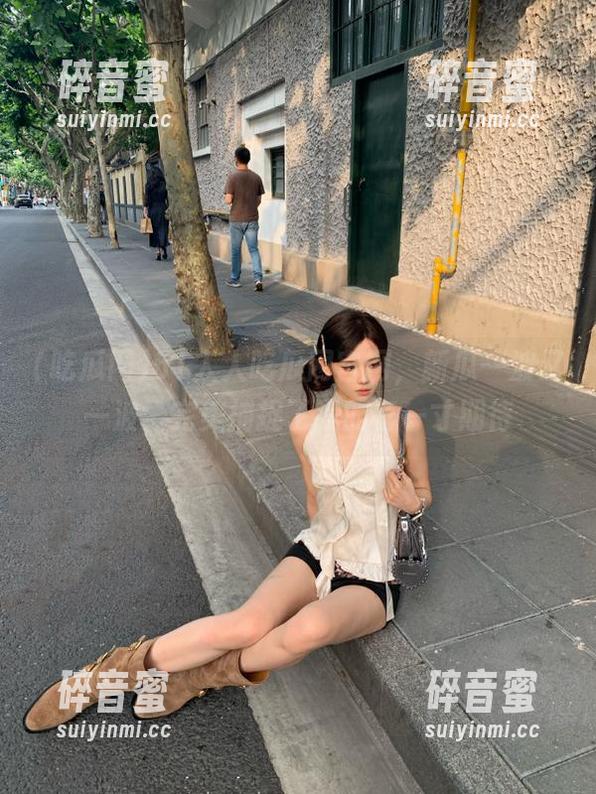 51人人吃瓜网官网，新瓜一波又一波，完美捕捉了我的每一寸期待
