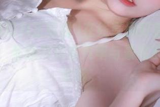 在线享用好莱坞黑料正能量：看新闻饱含汽车与豪宅的光辉与阴影。