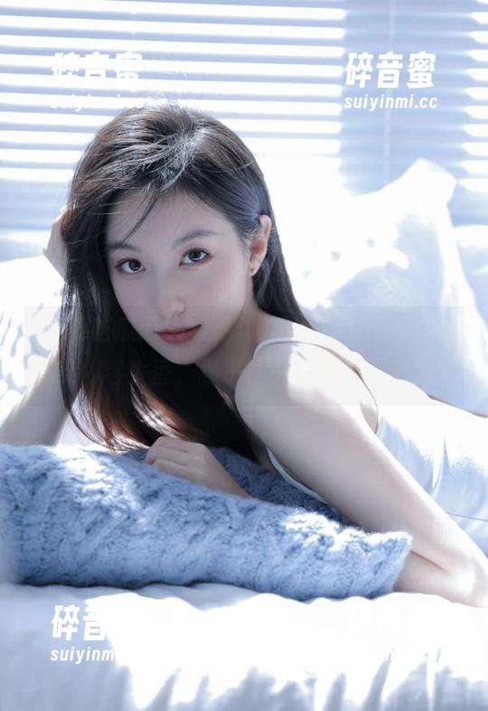 “我要吃瓜网”app提供的八卦内容太香，忍不住一口吃进肚子里！