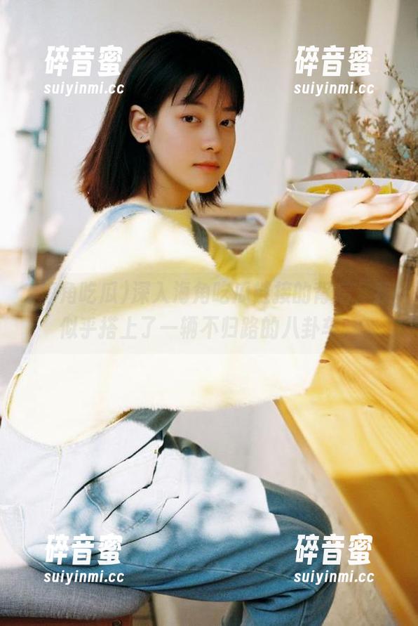 深入海角吃瓜链接的背后，我似乎搭上了一辆不归路的八卦车。