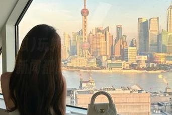玩转网曝吃瓜苹果版，每条热新闻都像是在蹭热度啊！