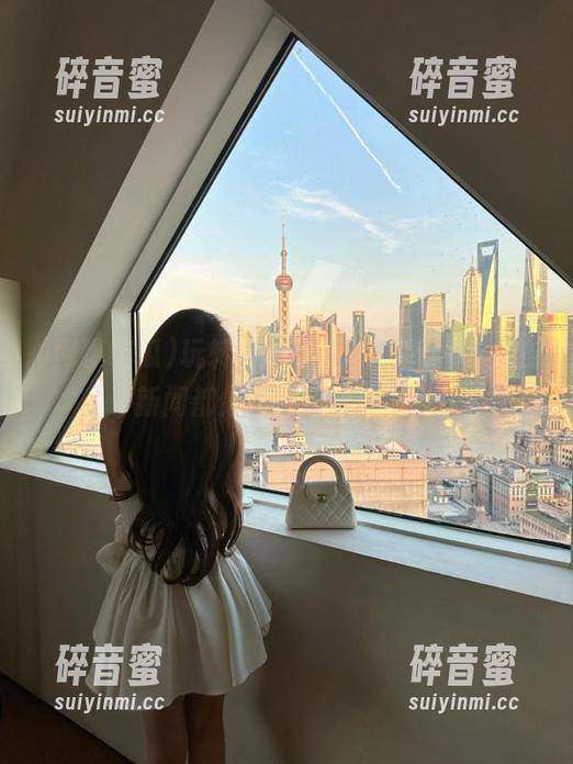 玩转网曝吃瓜苹果版，每条热新闻都像是在蹭热度啊！