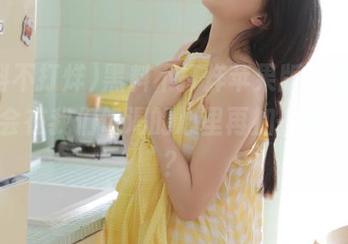 黑料不打烊苹果版，看看它会不会在我们饥渴的心里再加一把“火”？