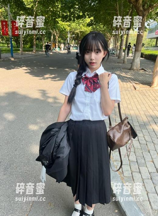 拜托不要走开，黑料不打烊，专治吃瓜在线的各种冲动，快把好东西收藏起来！