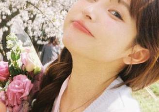“heiliao.su黑料不打烊苹果版”这更新频率，我这是在看八卦还是夜生活？