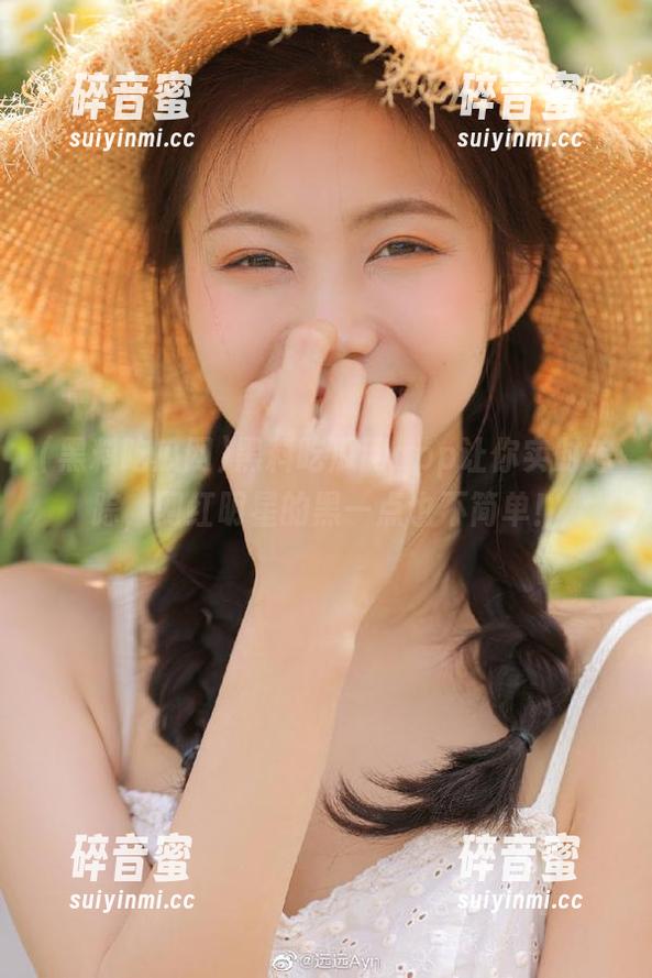 黑料吃瓜网app让你实时追踪，网红明星的黑一点也不简单！