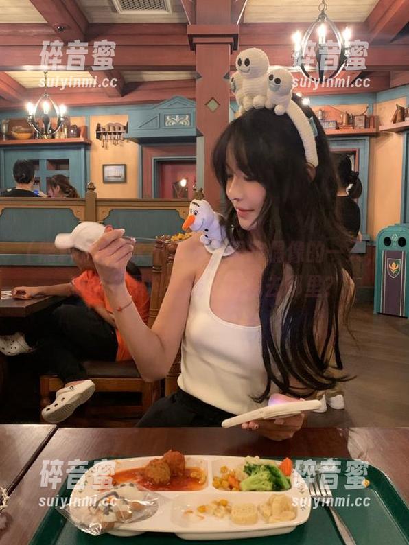 黑料在线 永不迷路,跟踪偶像的一天,期待“黑料在线”带我去哪里?