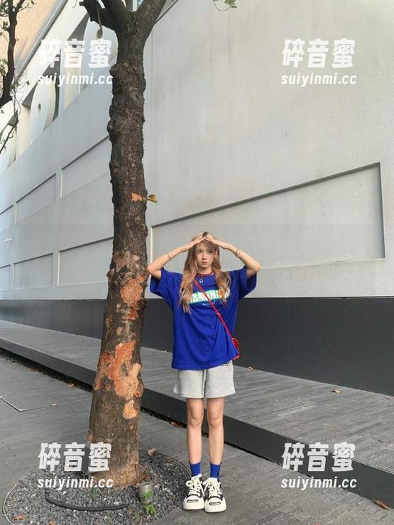 收藏黑料社在线的每一篇神评论，人生从此不会冷淡！