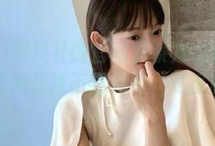 黑料社的官网联系方式新鲜出炉，别再抱怨找不到人来‘对接瓜’！
