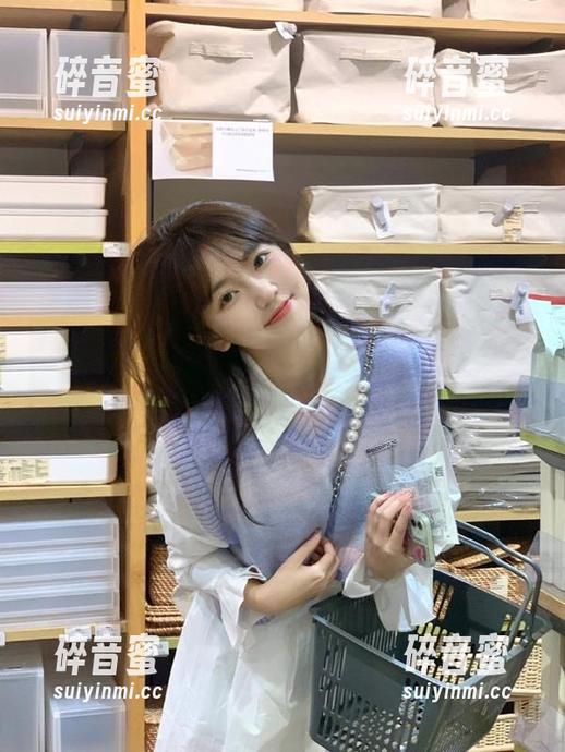 “黑料社正能量”首页，都是些神奇瓜，简直不能停…