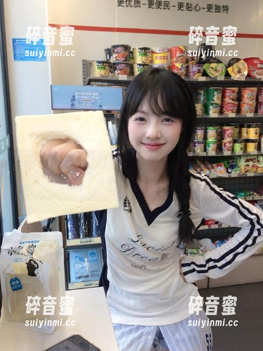 黑料福利网址，让你的好奇心都炸了！