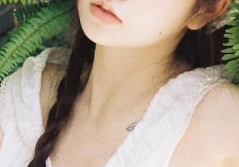 听说“黑料网”网址里面藏着超多八卦瓜，快点让我先看！